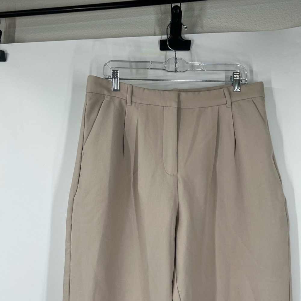 Abercrombie & Fitch Pleated High-Rise Wide Leg Trousers - Picture 2 of 6